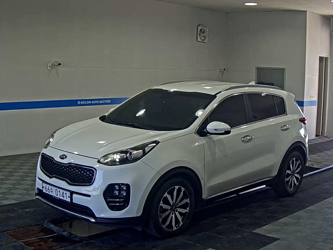 KIA NEW SPORTAGE 1.7 2WD NOBLESSE 2016 - zdjęcie 2