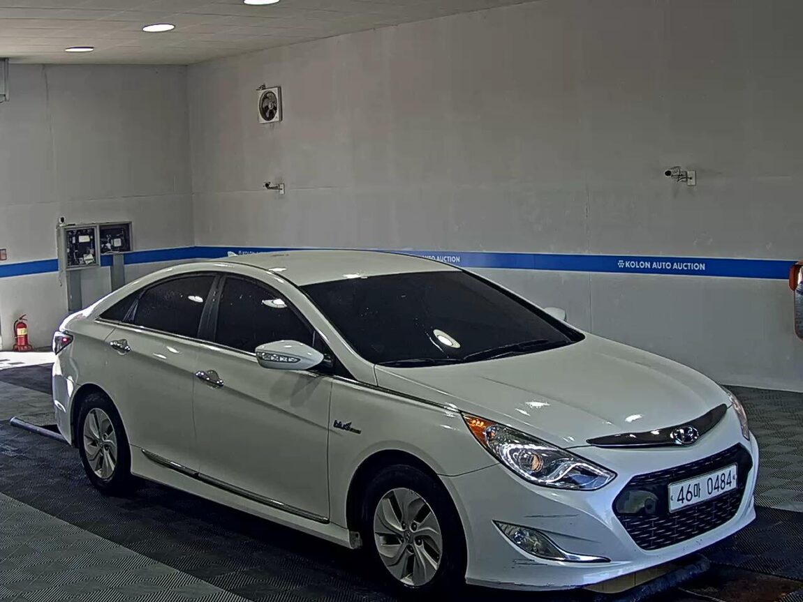 HYUNDAI YF SONATA HYBRID EXPORT MODEL 2015 - zdjęcie 3