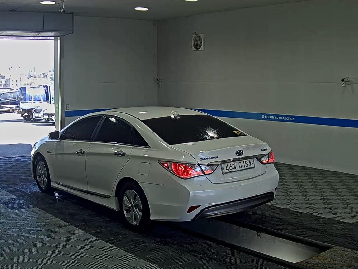 HYUNDAI YF SONATA HYBRID EXPORT MODEL 2015 - zdjęcie 6