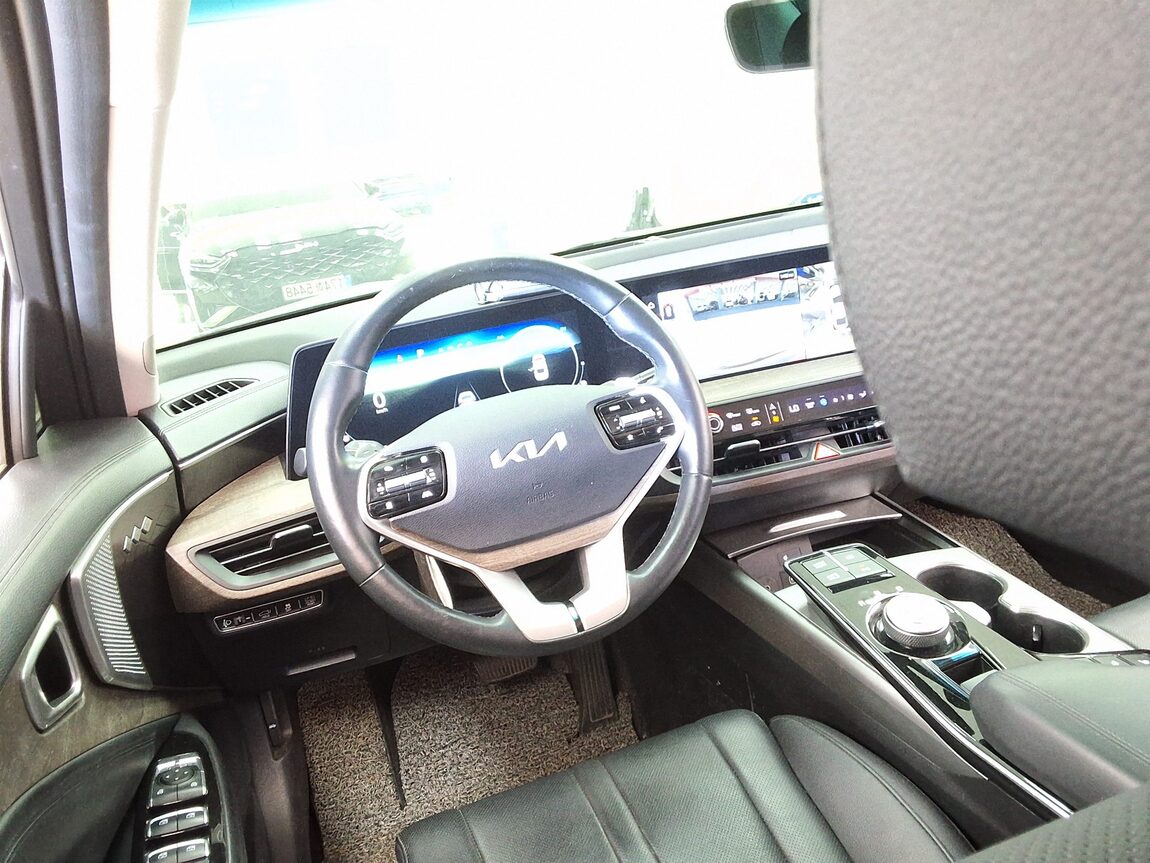KIA K8 HYBRID HEV NOBLESSE 2023 - zdjęcie 12
