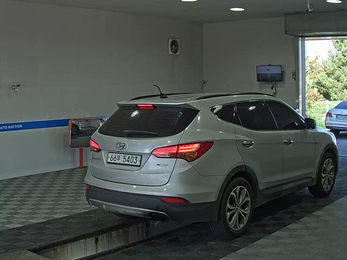 HYUNDAI SANTA FE (DM) DIESEL R2.0 2WD PREMIUM 2013 - zdjęcie 5