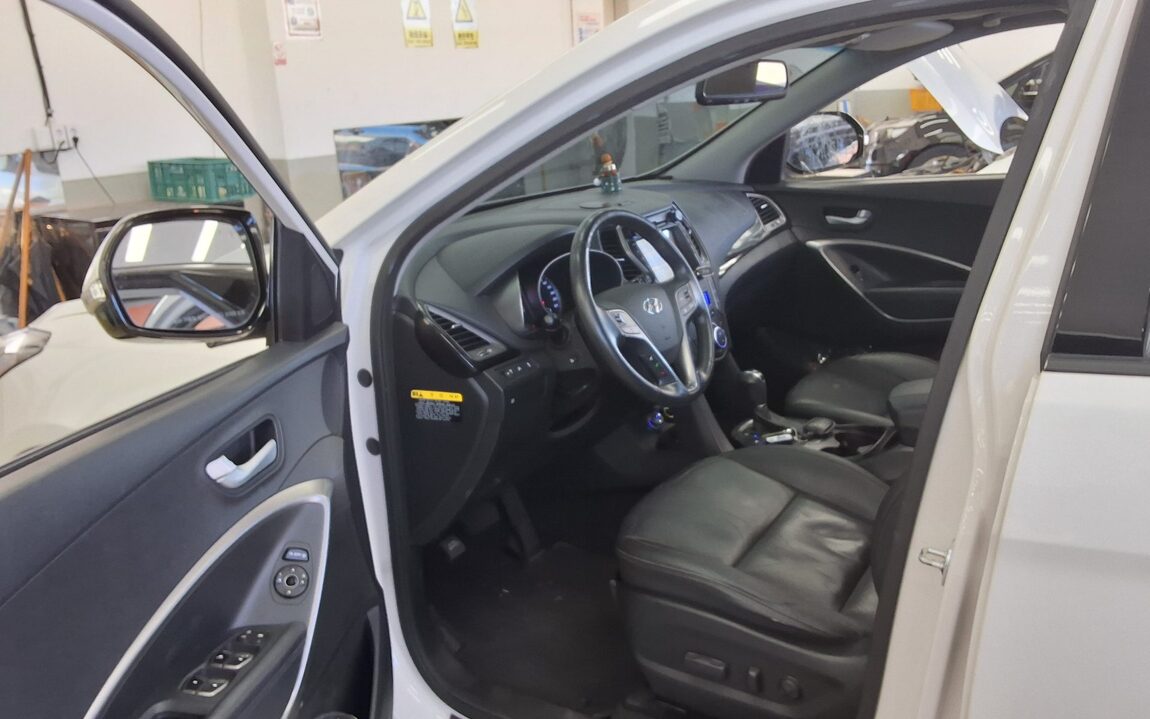 HYUNDAI SANTA FE (DM) DIESEL R2.0 2WD PREMIUM 2015 - zdjęcie 10