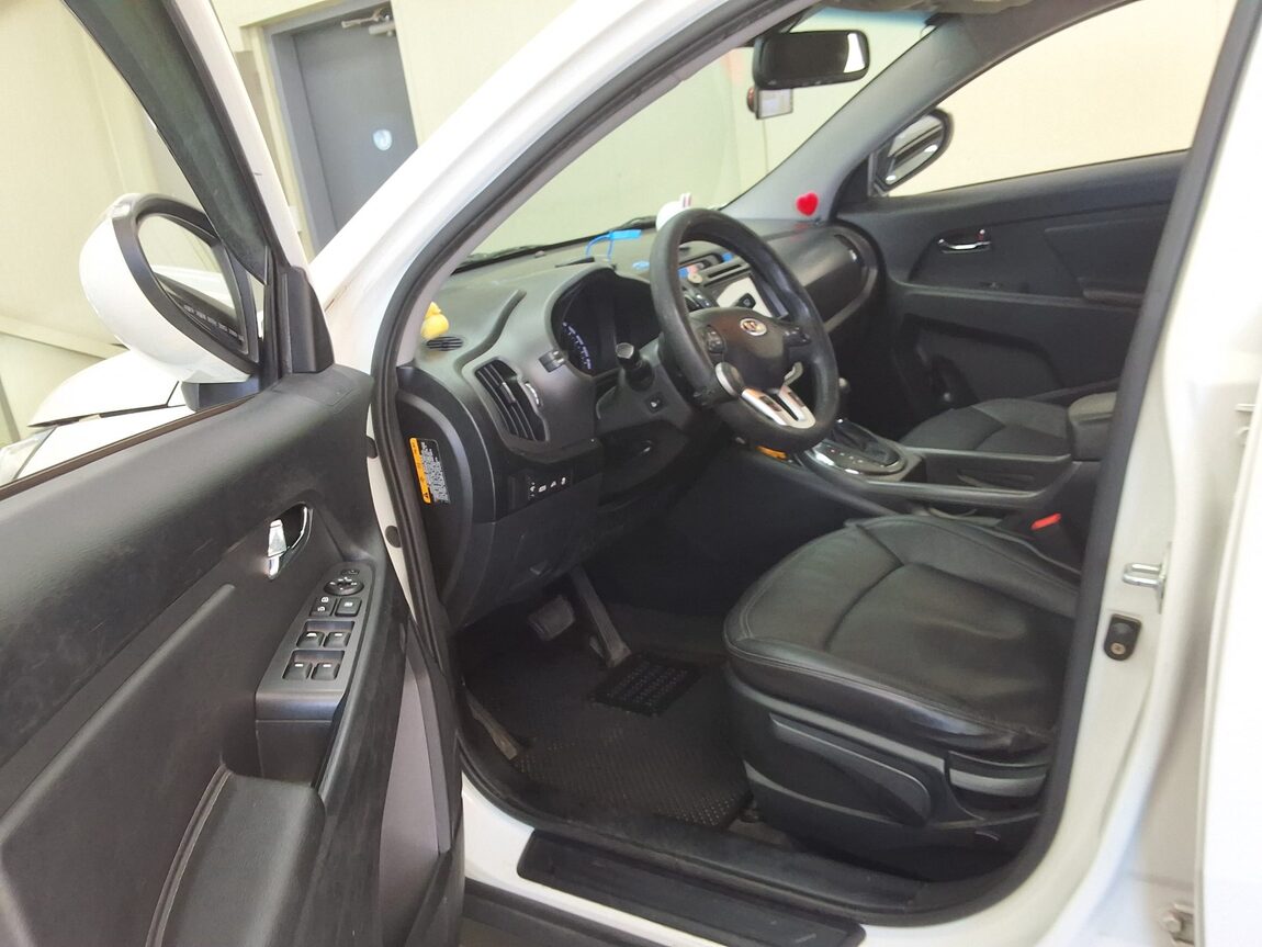 KIA SPORTAGE R DIESEL R2.0 2WD TLX LUXURY MODEL 2012 - zdjęcie 11