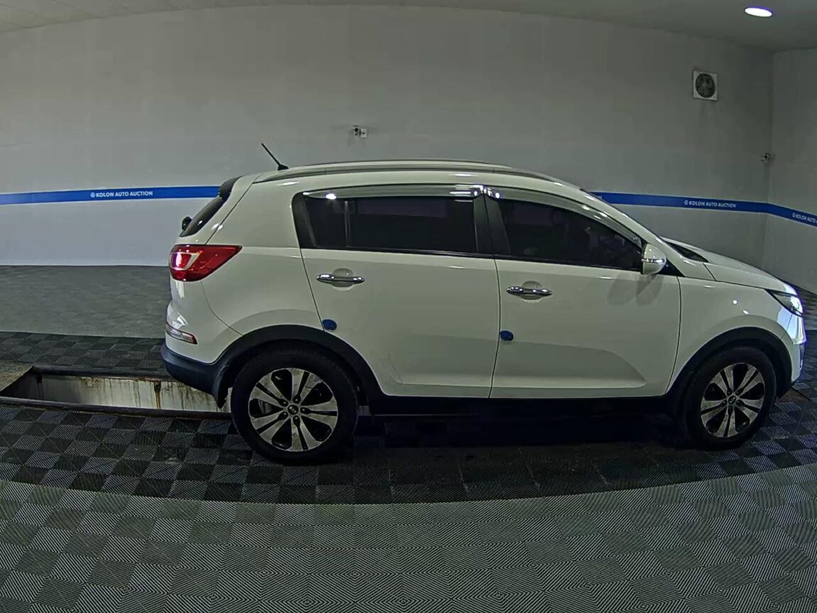 KIA SPORTAGE R DIESEL R2.0 2WD TLX LUXURY MODEL 2012 - zdjęcie 4
