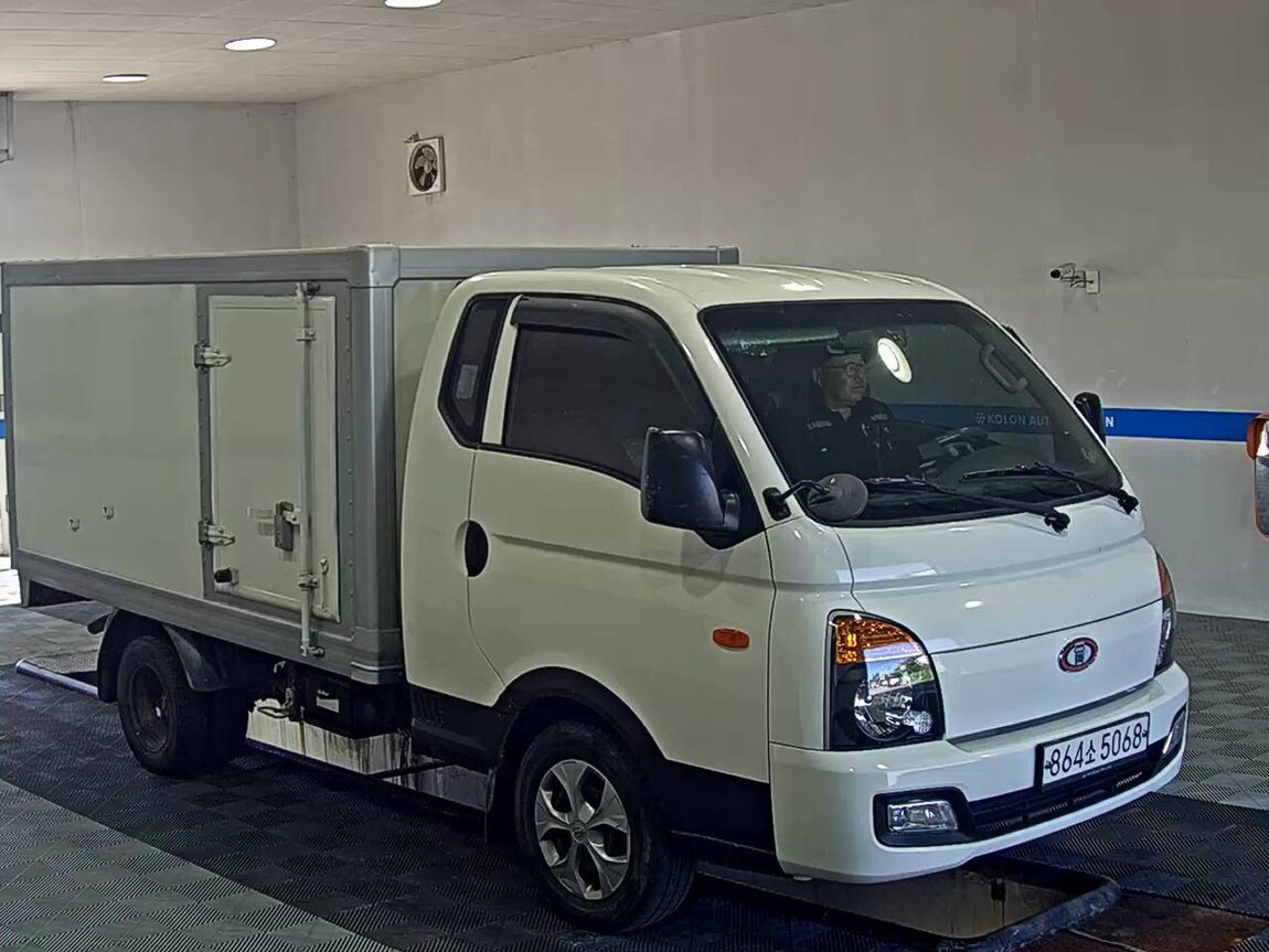 HYUNDAI PORTER II CRDi SUPER CAB EXTRA LONG WHEELBASE SMART 2019 - zdjęcie 3