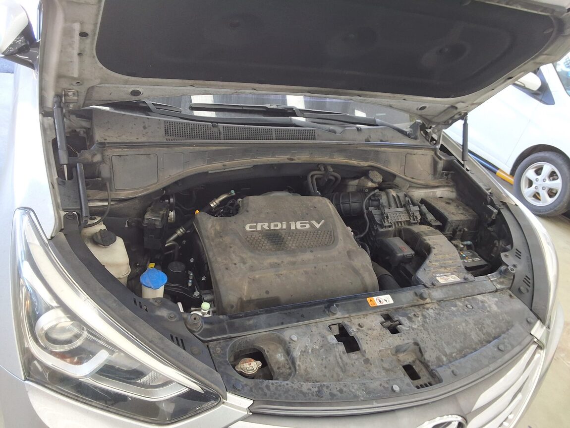 HYUNDAI SANTA FE THE PRIME DIESEL R2.0 4WD EXCLUSIVE 2016 - zdjęcie 18