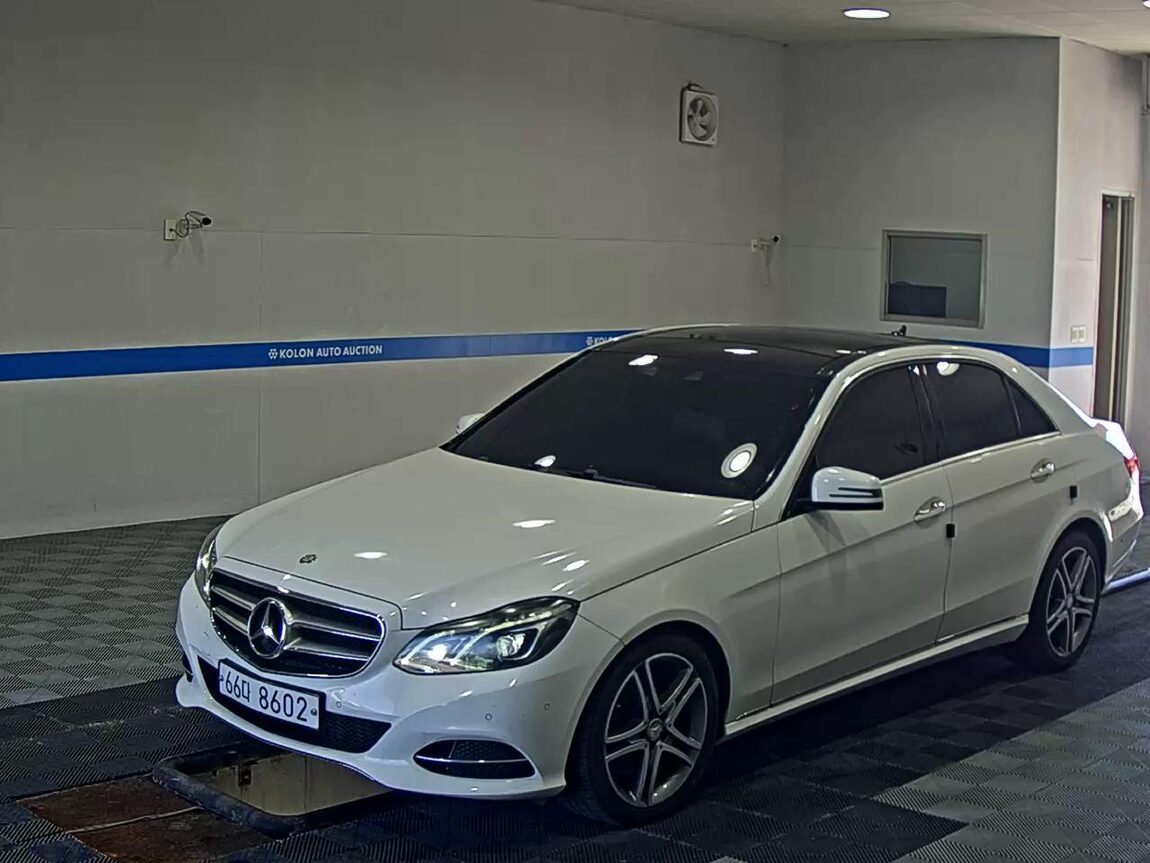 MERCEDES-BENZ E-CLASS (4TH GEN) E250 CDI 4MATIC 2014 - zdjęcie 2