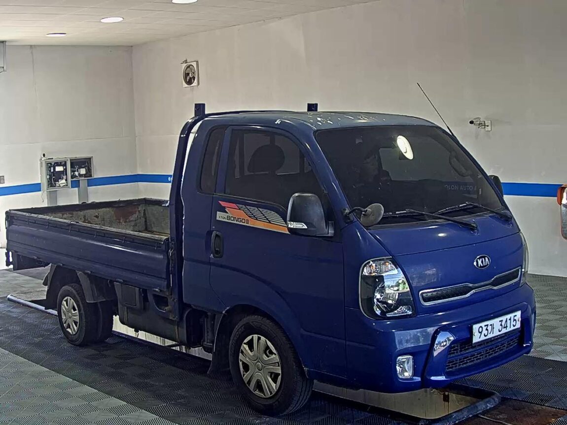 KIA BONGO III CARGO CRDi KING CAB EXTRA LONG WHEELBASE 2019 - zdjęcie 3