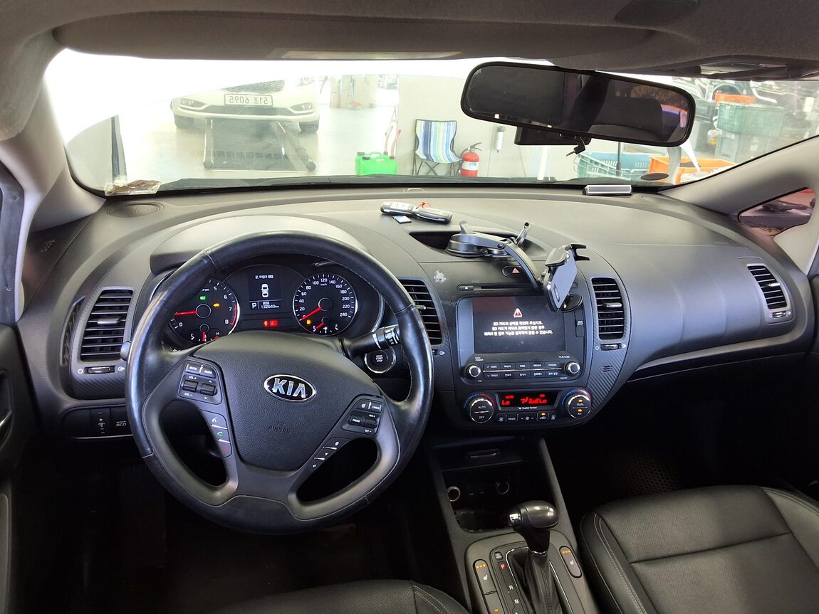 KIA K3 1.6 GDI PRESTIGE 2013 - zdjęcie 11