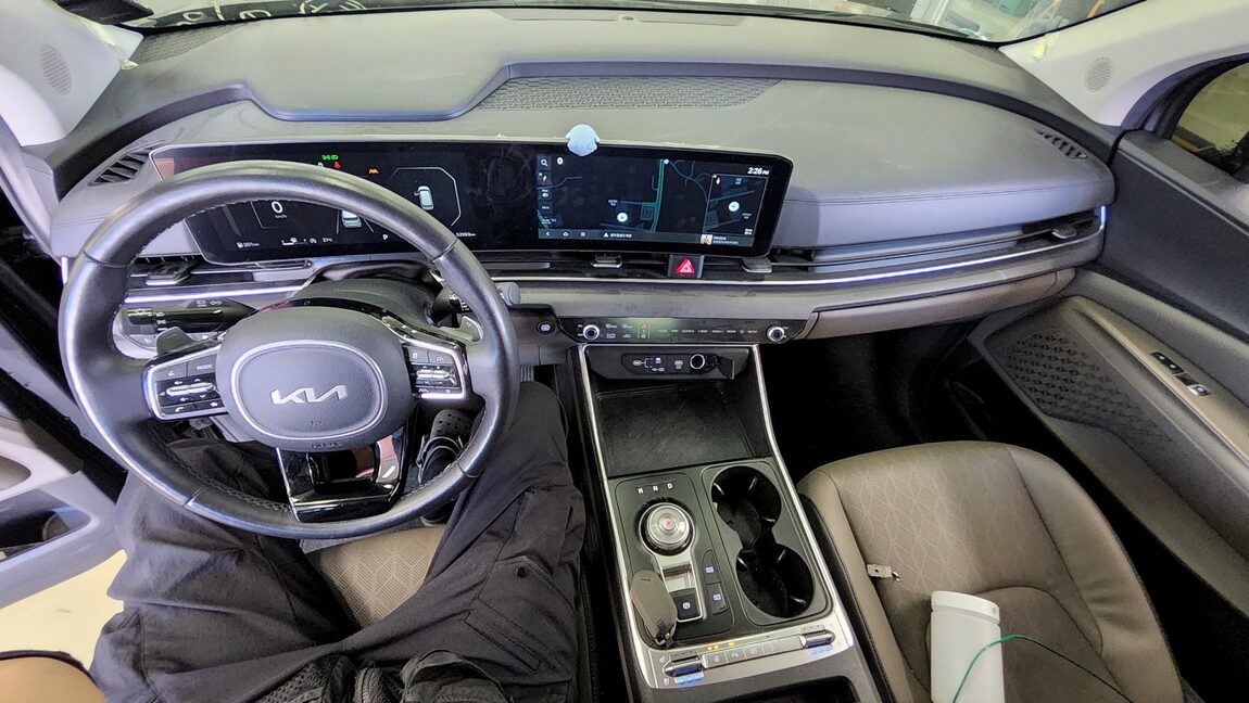KIA THE NEW CARNIVAL (KA4) 9-SEATER DIESEL PRESTIGE 2024 - zdjęcie 11