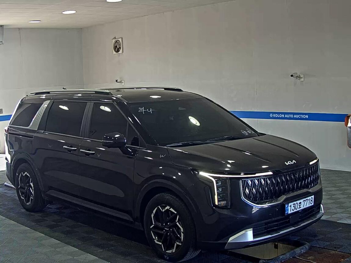 KIA THE NEW CARNIVAL (KA4) 9-SEATER DIESEL PRESTIGE 2024 - zdjęcie 3