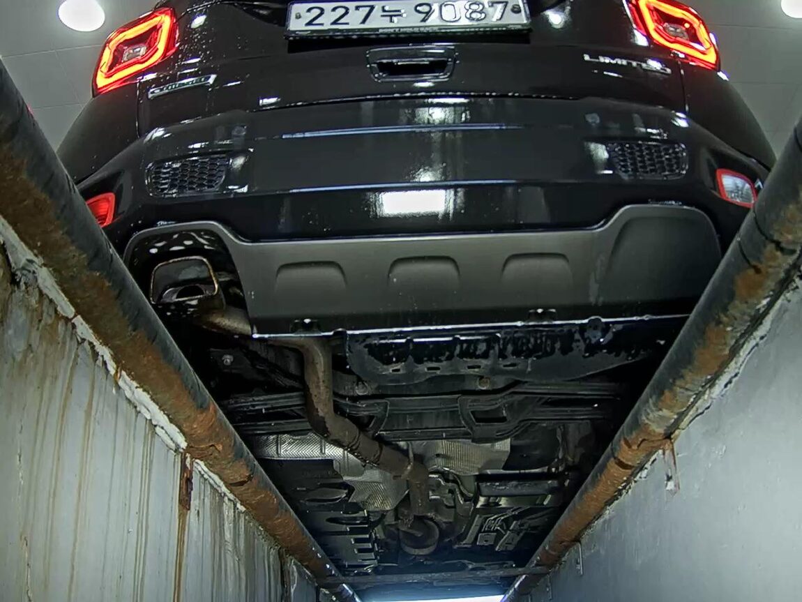 JEEP RENEGADE 1.6 DIESEL LIMITED 2020 - zdjęcie 8