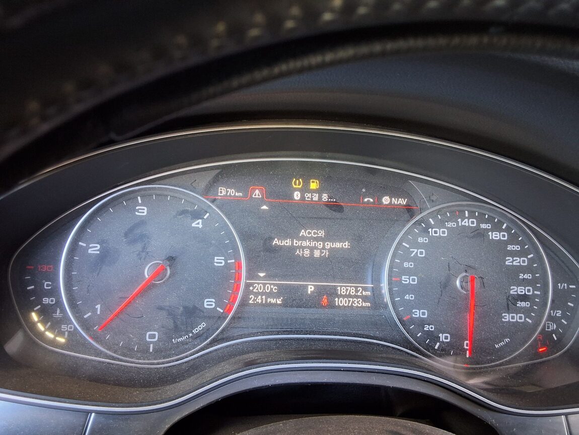 AUDI A6 (4TH GEN) 3.0 TDI QUATTRO LED PACK 2014 - zdjęcie 26