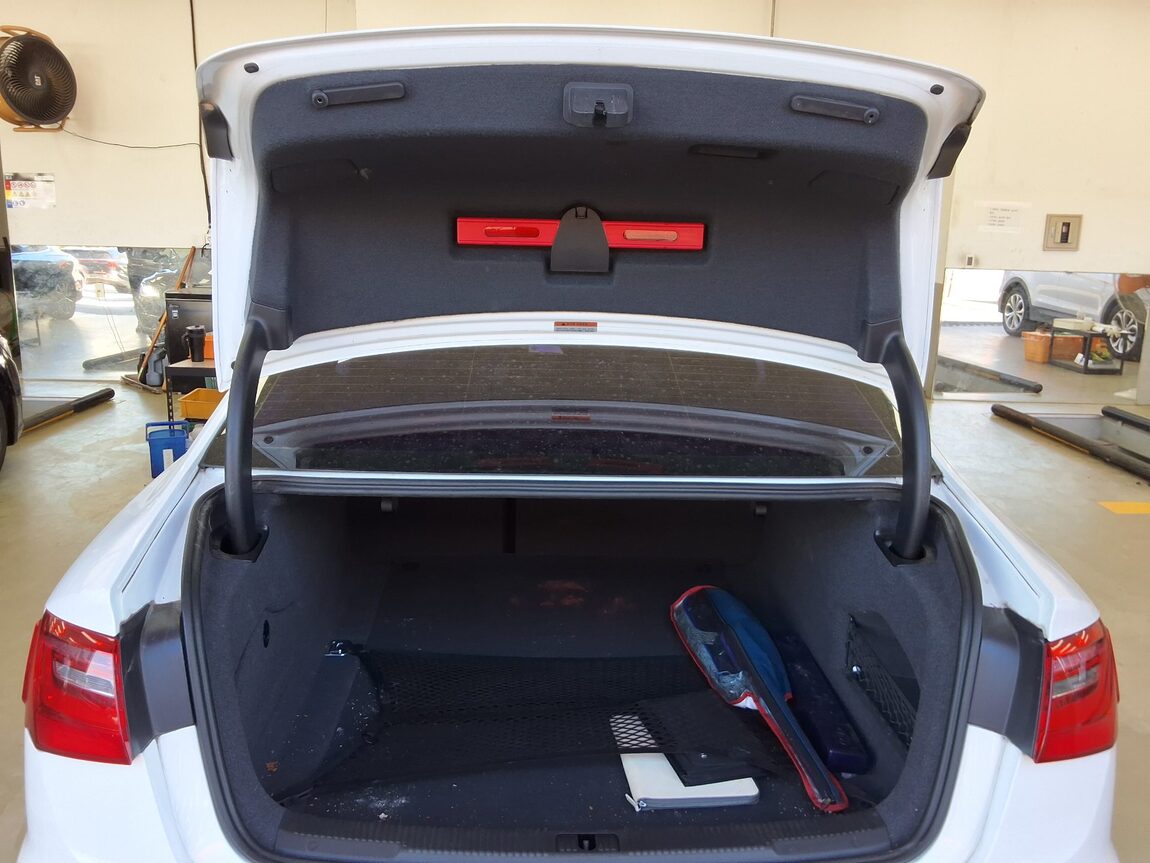 AUDI A6 (4TH GEN) 3.0 TDI QUATTRO LED PACK 2014 - zdjęcie 15