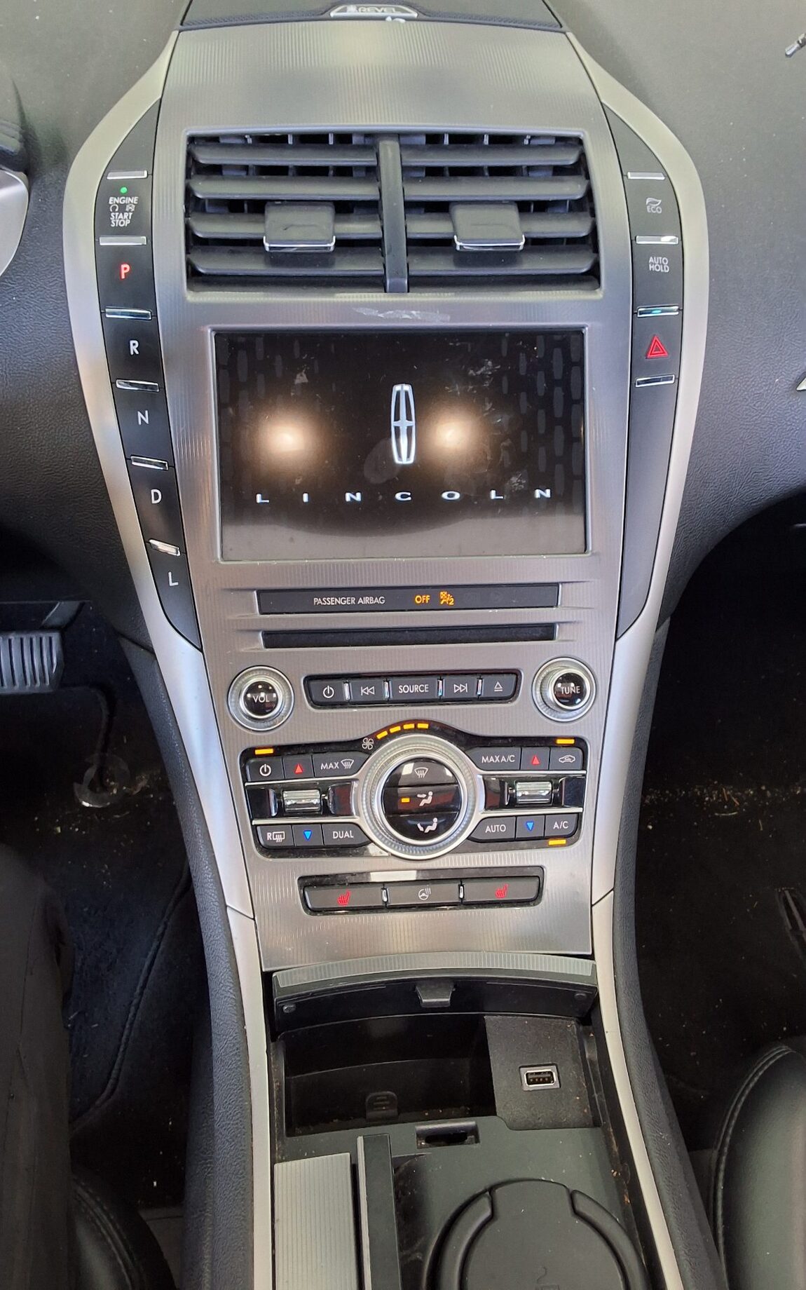 LINCOLN NEW MKZ 2.0 HYBRID SELECT 2018 - zdjęcie 18