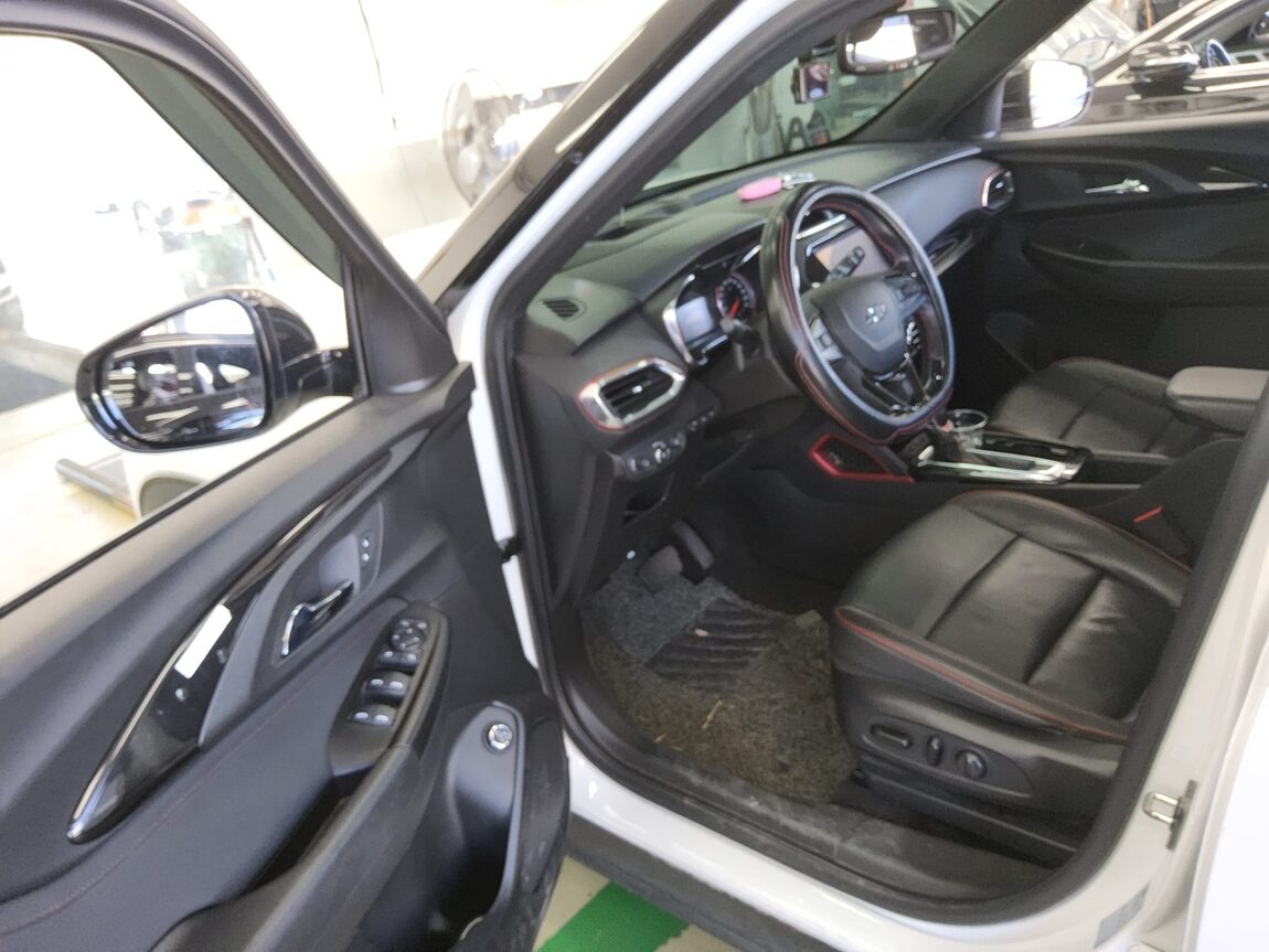 CHEVROLET (DAEWOO) TRAILBLAZER 1.35 GASOLINE AWD RS 2021 - zdjęcie 10