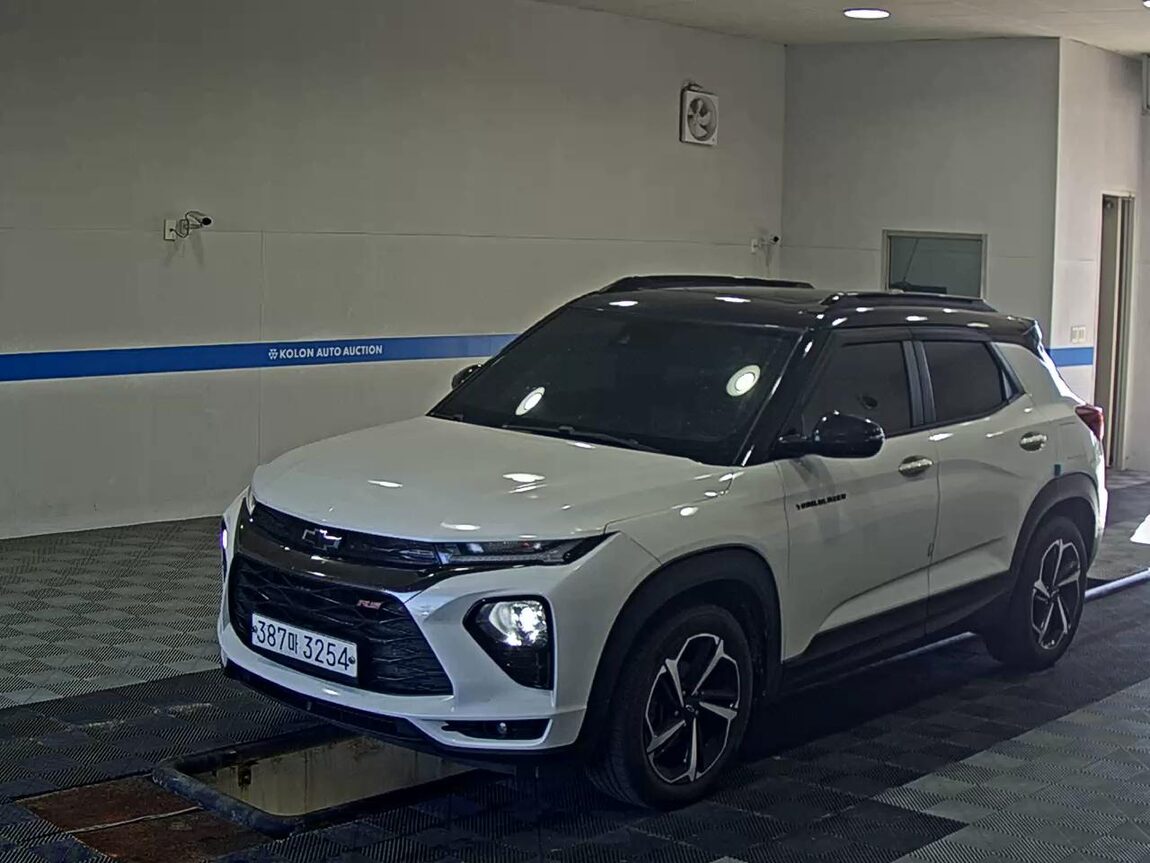 CHEVROLET (DAEWOO) TRAILBLAZER 1.35 GASOLINE AWD RS 2021 - zdjęcie 2