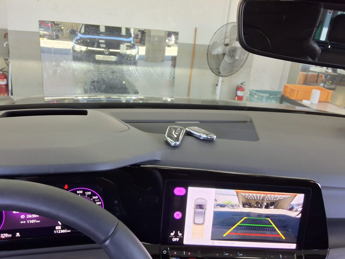 VOLKSWAGEN GOLF (8TH GEN) 2.0 TDI PRESTIGE 2022 - zdjęcie 18