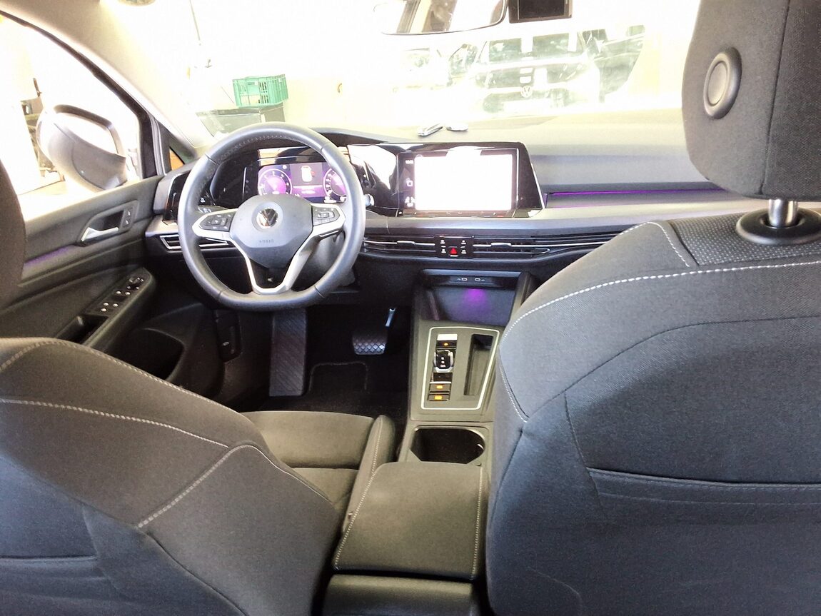 VOLKSWAGEN GOLF (8TH GEN) 2.0 TDI PRESTIGE 2022 - zdjęcie 11