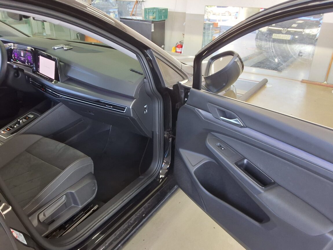 VOLKSWAGEN GOLF (8TH GEN) 2.0 TDI PRESTIGE 2022 - zdjęcie 14