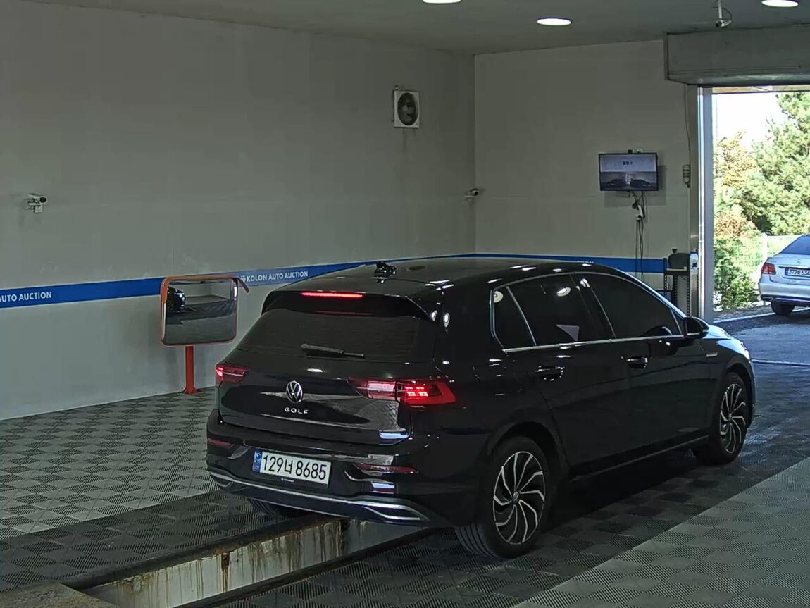 VOLKSWAGEN GOLF (8TH GEN) 2.0 TDI PRESTIGE 2022 - zdjęcie 5