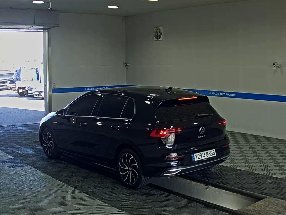 VOLKSWAGEN GOLF (8TH GEN) 2.0 TDI PRESTIGE 2022 - zdjęcie 6