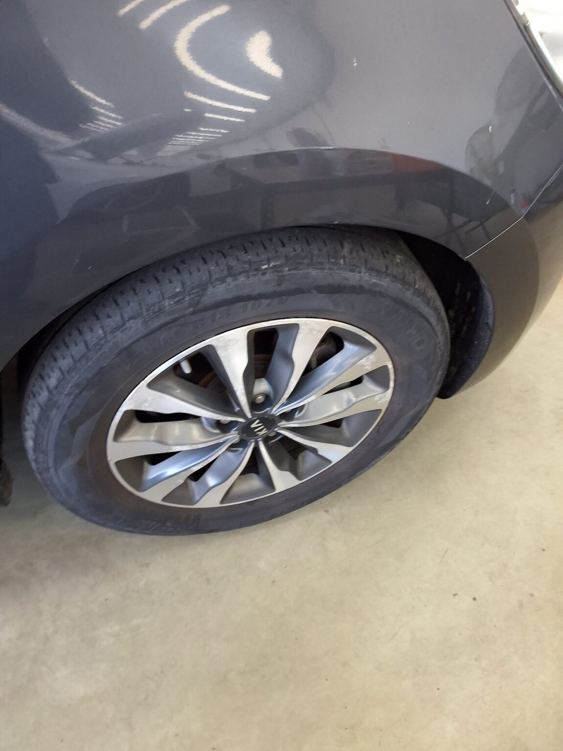 KIA ALL NEW CARNIVAL 11-SEATER DIESEL PRESTIGE 2015 - zdjęcie 23