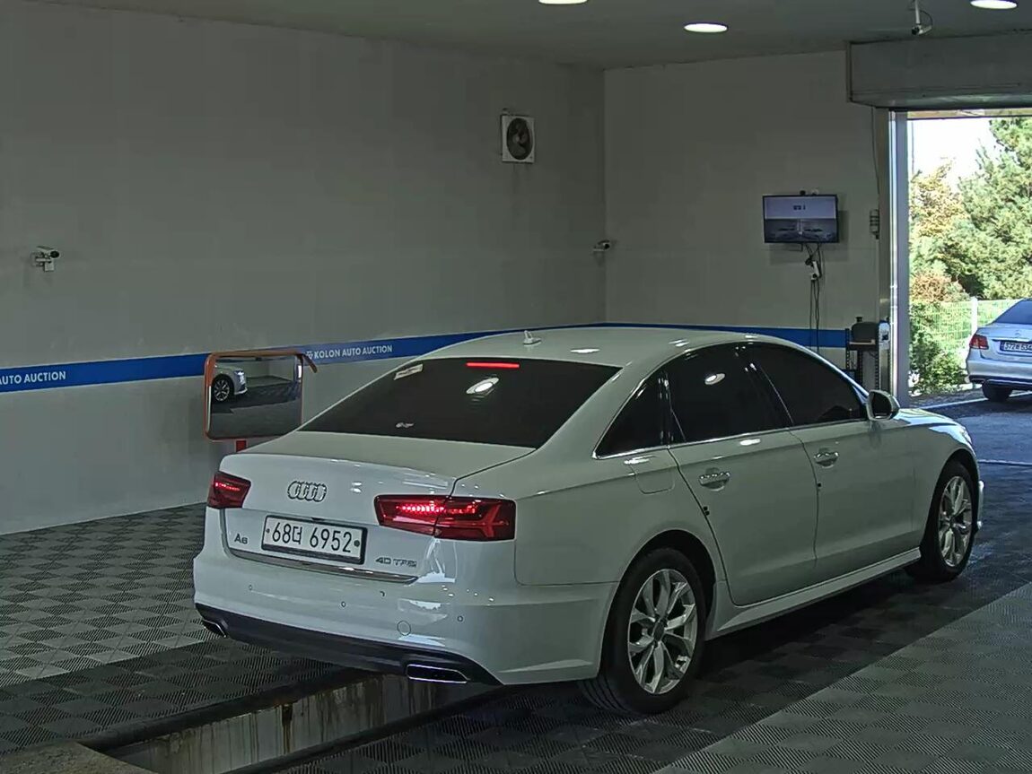 AUDI A6 (4TH GEN) 40 TFSI 2018 - zdjęcie 5