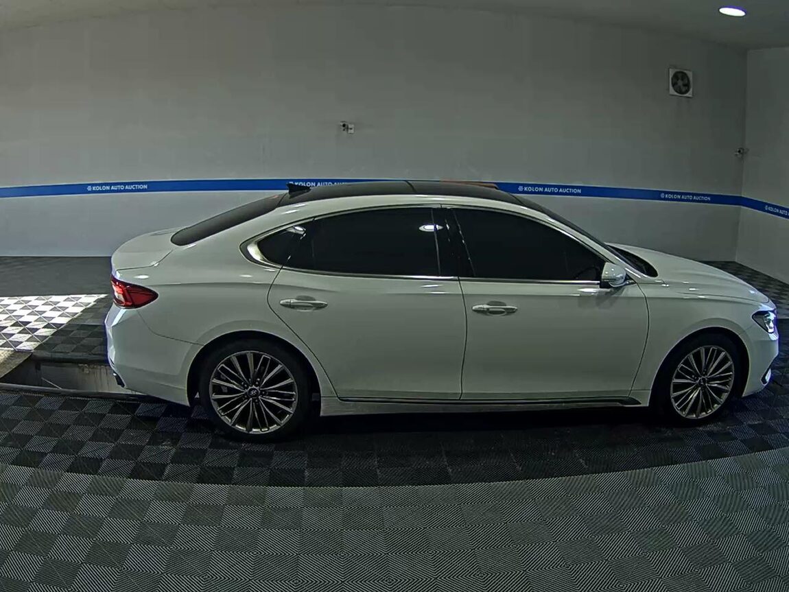 HYUNDAI GRANDEUR IG 2.4 GDi PREMIUM 2019 - zdjęcie 4