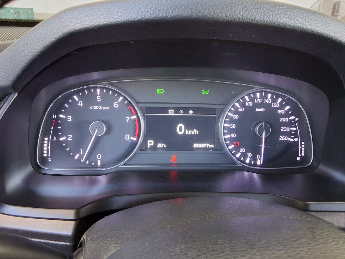 KIA K7 PREMIER 3.0 LPi RENTAL CAR TRENDY 2020 - zdjęcie 9