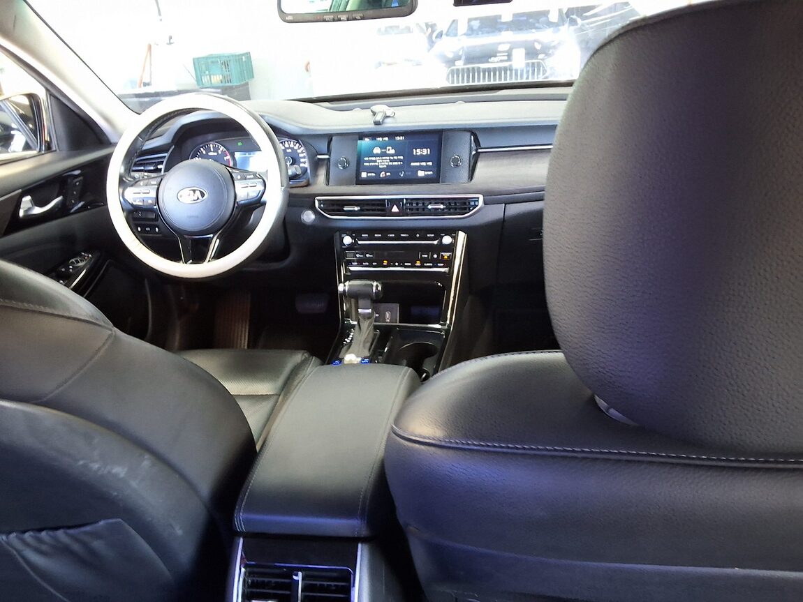 KIA K7 PREMIER 3.0 LPi RENTAL CAR TRENDY 2020 - zdjęcie 11
