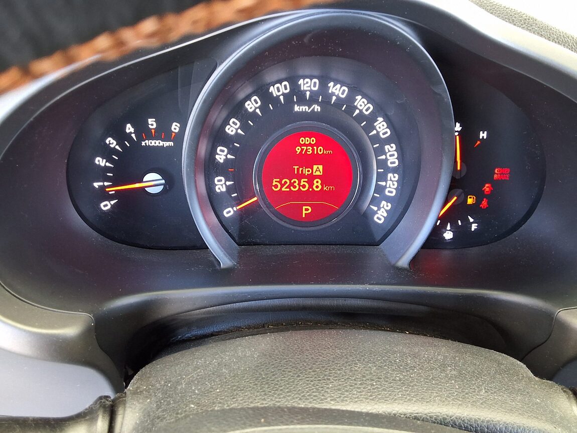 KIA SPORTAGE R DIESEL R2.0 2WD LIMITED 2012 - zdjęcie 9