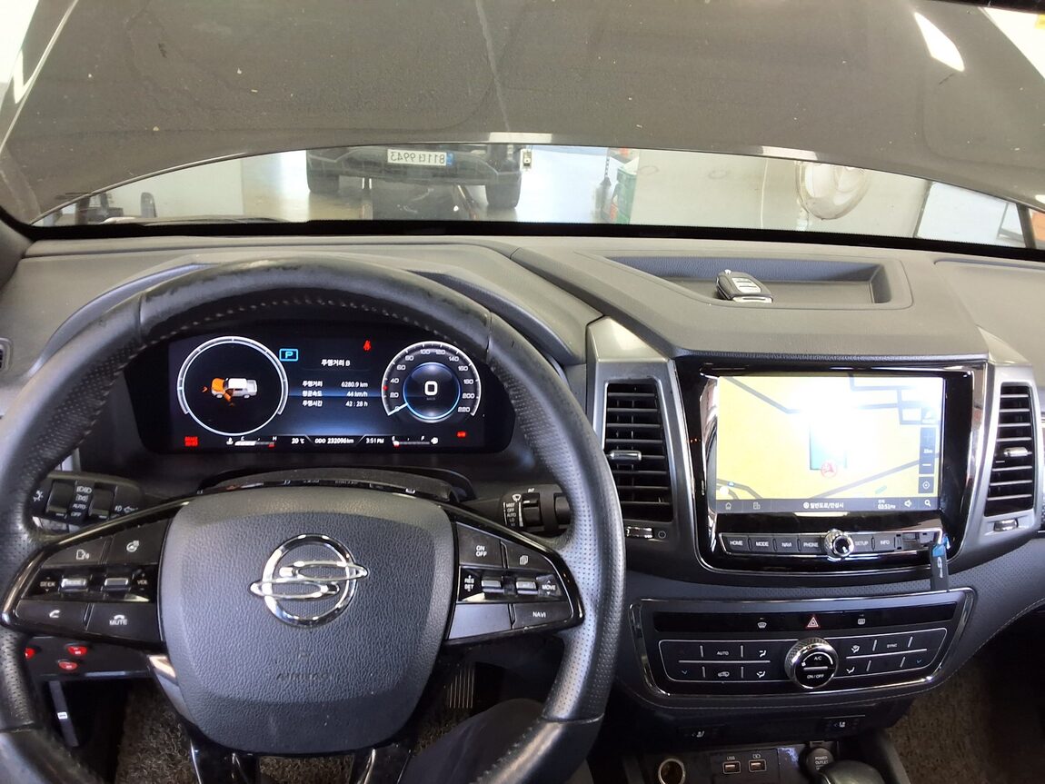 KG MOBILITY (SSANGYONG) THE NEW REXTON SPORTS 2.2 4WD PRESTIGE 2022 - zdjęcie 16