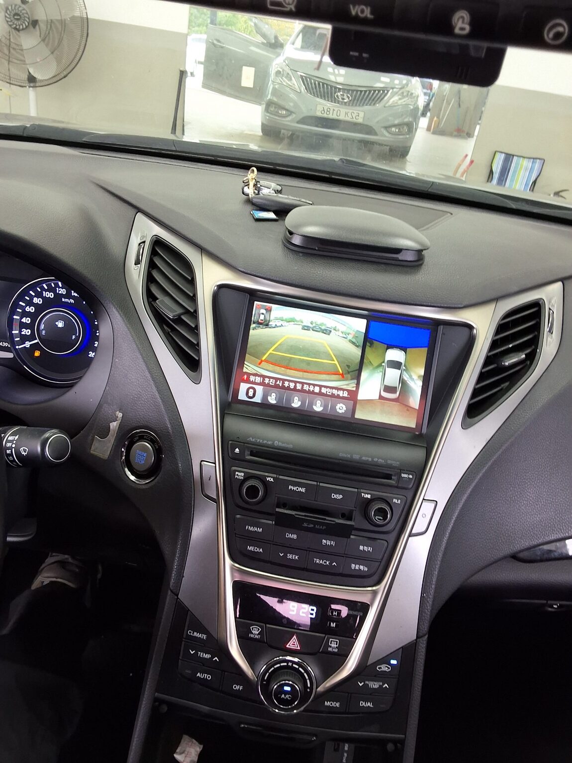 HYUNDAI GRANDEUR HG HG 300 EXCLUSIVE 2014 - zdjęcie 17