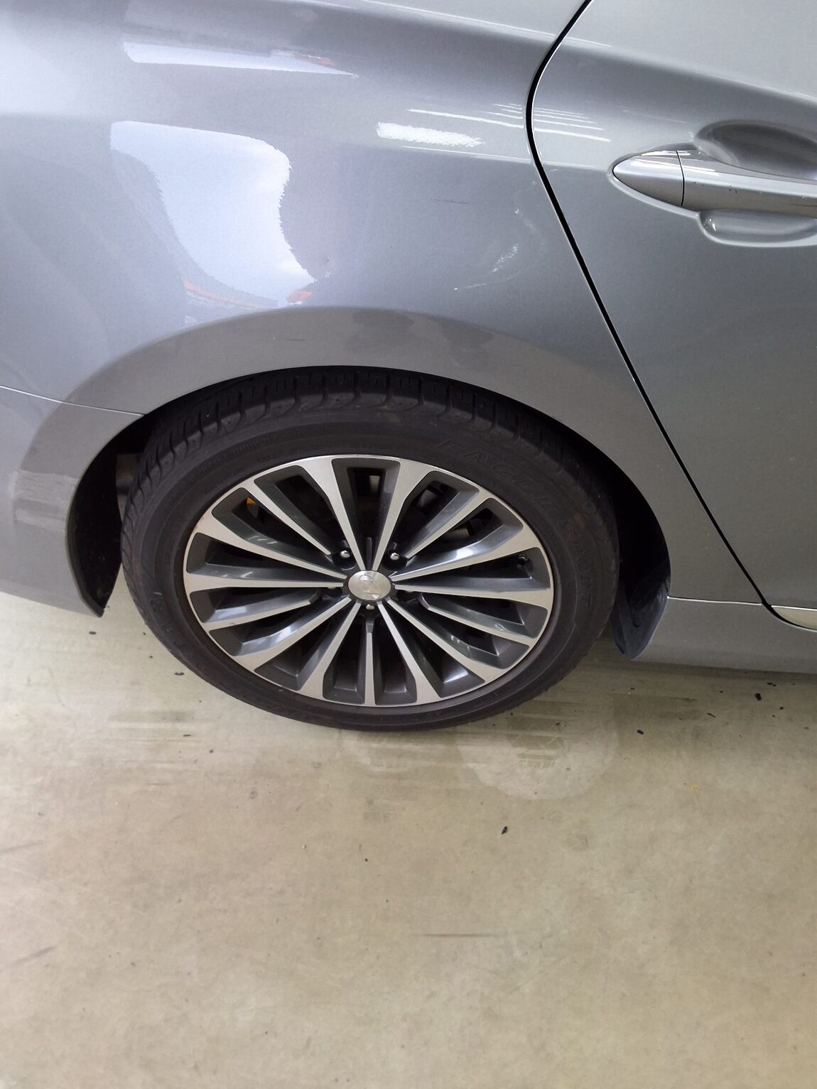 HYUNDAI GRANDEUR HG HG 300 EXCLUSIVE 2014 - zdjęcie 24
