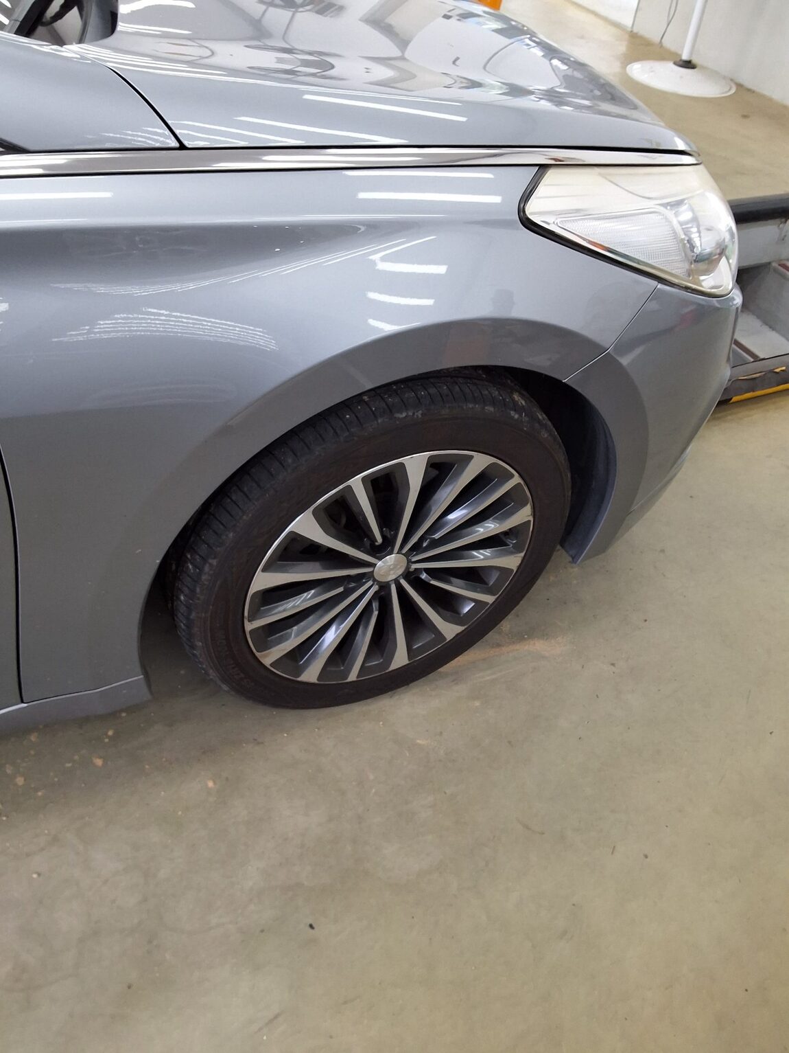 HYUNDAI GRANDEUR HG HG 300 EXCLUSIVE 2014 - zdjęcie 23