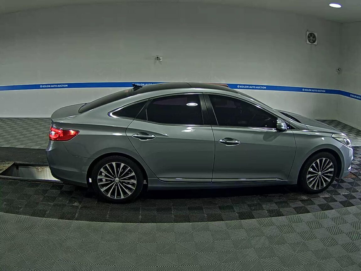 HYUNDAI GRANDEUR HG HG 300 EXCLUSIVE 2014 - zdjęcie 4