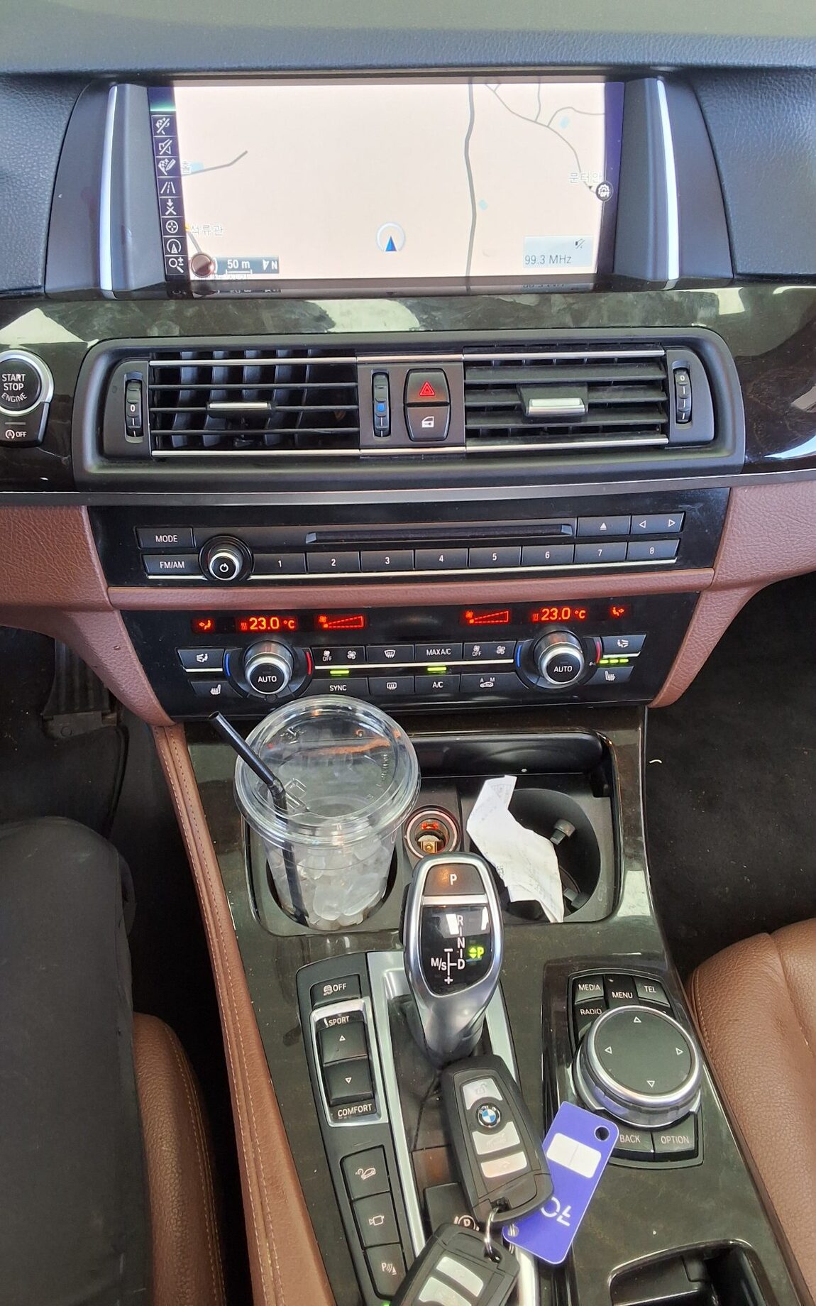 BMW 5 SERIES (6TH GEN) 528i xDRIVE M AERODYNAMIC 2016 - zdjęcie 18