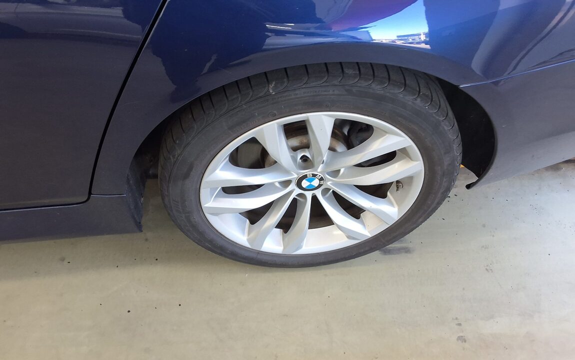 BMW 5 SERIES (6TH GEN) 528i xDRIVE M AERODYNAMIC 2016 - zdjęcie 25