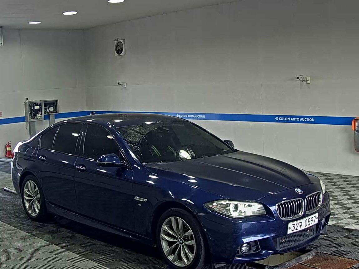 BMW 5 SERIES (6TH GEN) 528i xDRIVE M AERODYNAMIC 2016 - zdjęcie 3