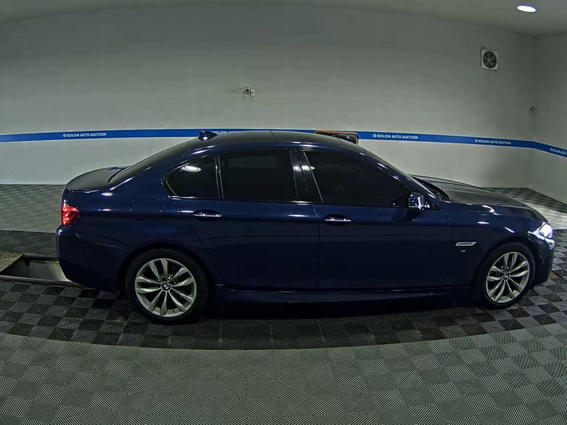 BMW 5 SERIES (6TH GEN) 528i xDRIVE M AERODYNAMIC 2016 - zdjęcie 4