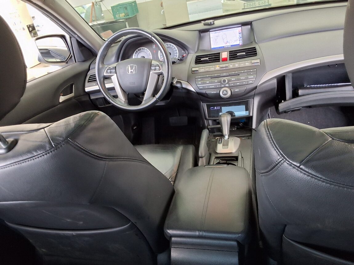 HONDA ACCORD (8TH GEN) 2.4 2011 - zdjęcie 11