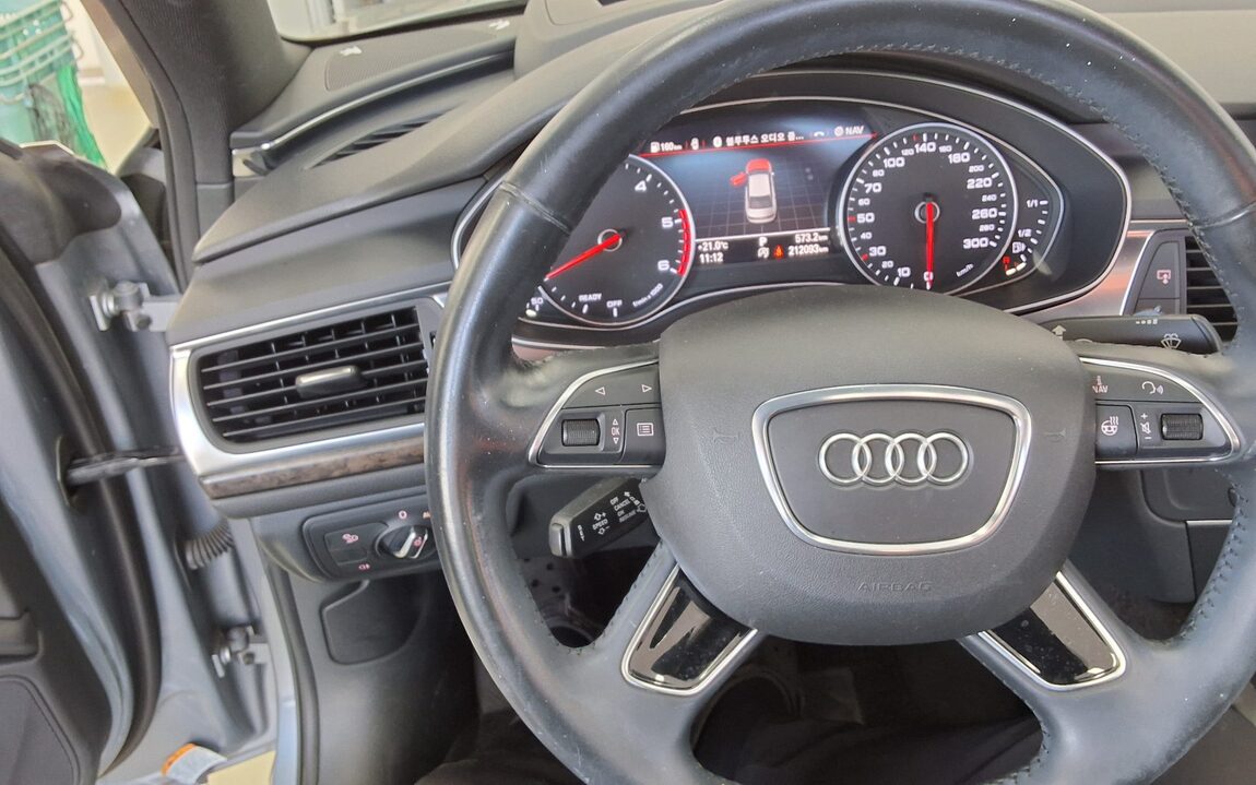 AUDI A6 (4TH GEN) 35 TDI PREMIUM 2018 - zdjęcie 17
