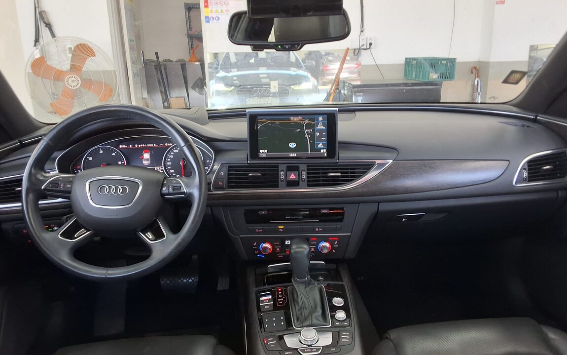 AUDI A6 (4TH GEN) 35 TDI PREMIUM 2018 - zdjęcie 11