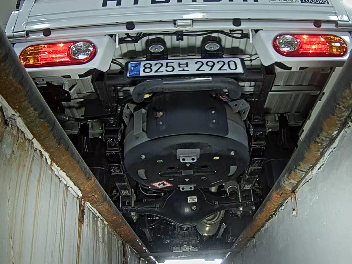 HYUNDAI PORTER II LPG DOUBLE CAB EXTRA LONG WHEELBASE PREMIUM 2024 - zdjęcie 8