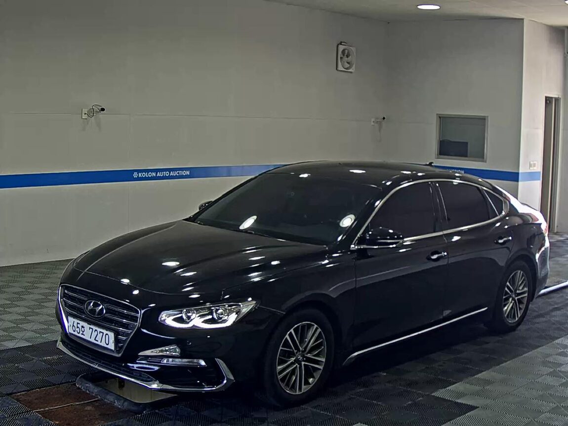 HYUNDAI GRANDEUR IG 3.0 LPi RENTAL CAR MODERN 2018 - zdjęcie 2