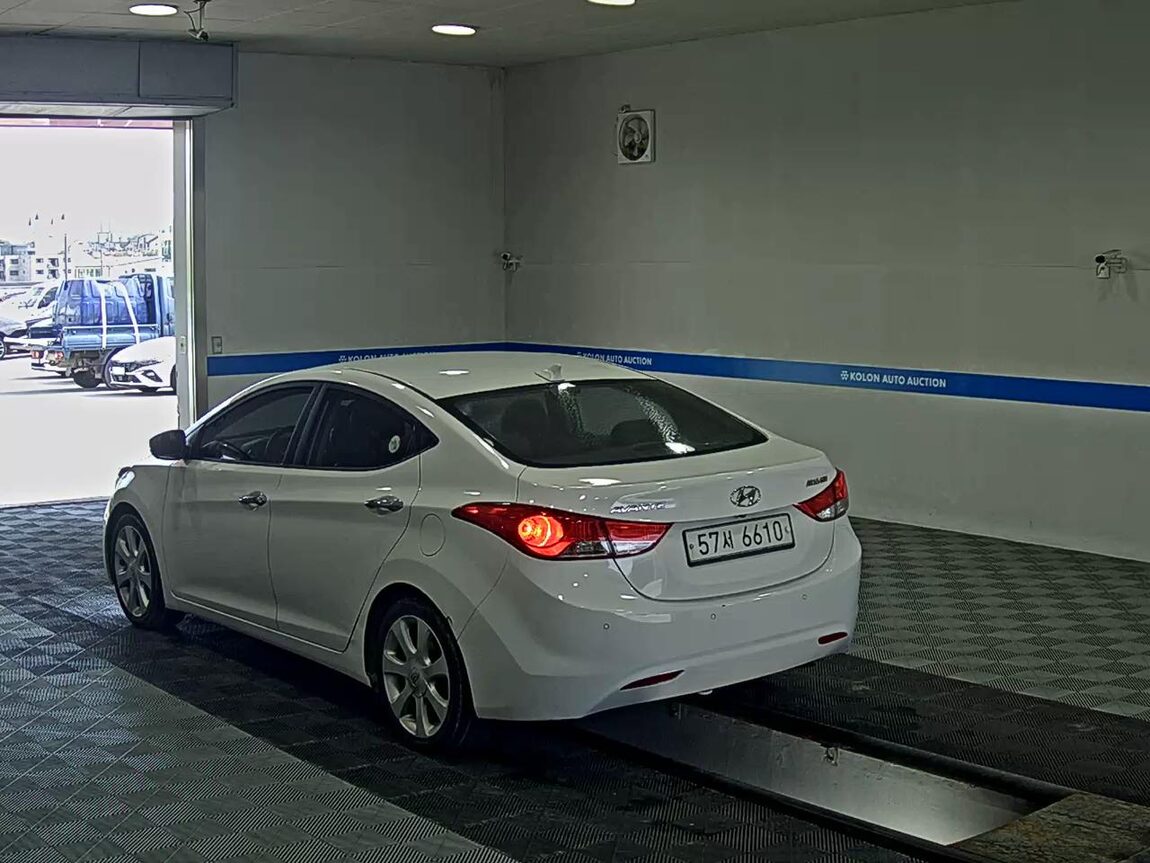 HYUNDAI AVANTE MD M16 GDi TOP 2012 - zdjęcie 6