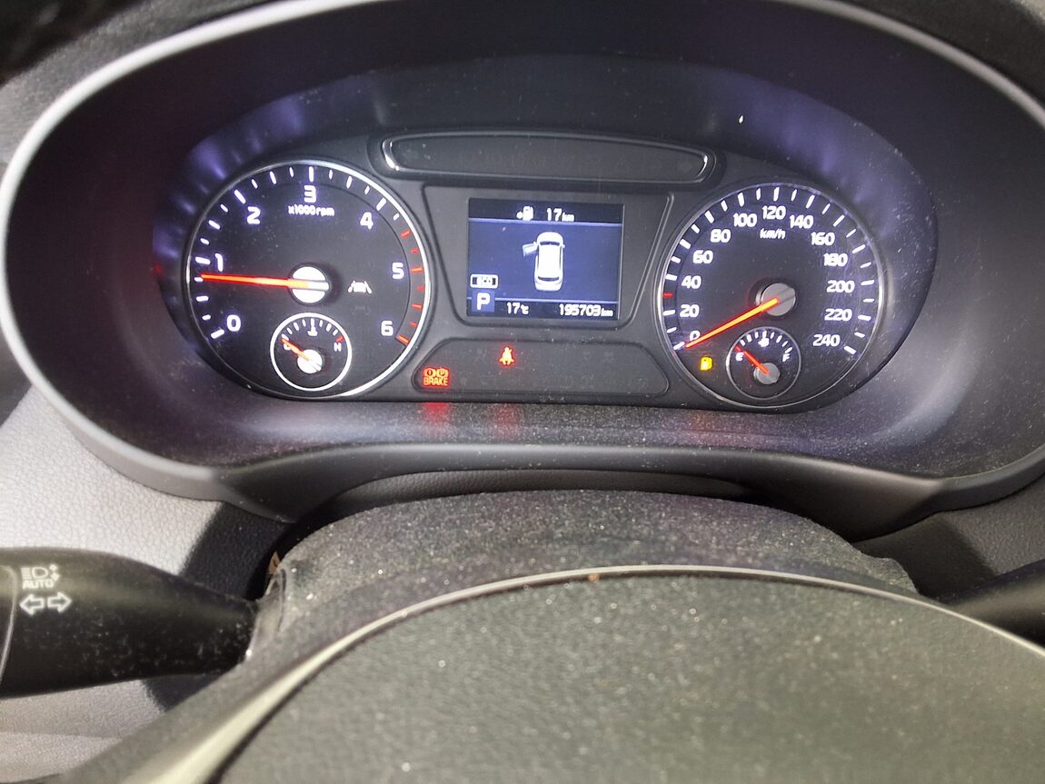 KIA THE NEW SORENTO DIESEL R2.0 4WD MASTER SPECIAL 2020 - zdjęcie 9