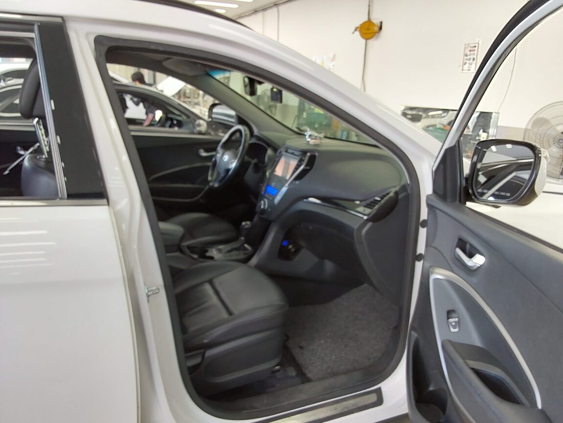 HYUNDAI SANTA FE (DM) DIESEL R2.0 2WD PREMIUM 2013 - zdjęcie 14