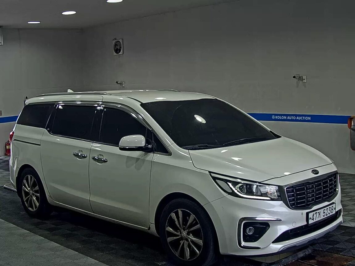 KIA THE NEW CARNIVAL 9-SEATER DIESEL PRESTIGE 2019 - zdjęcie 3
